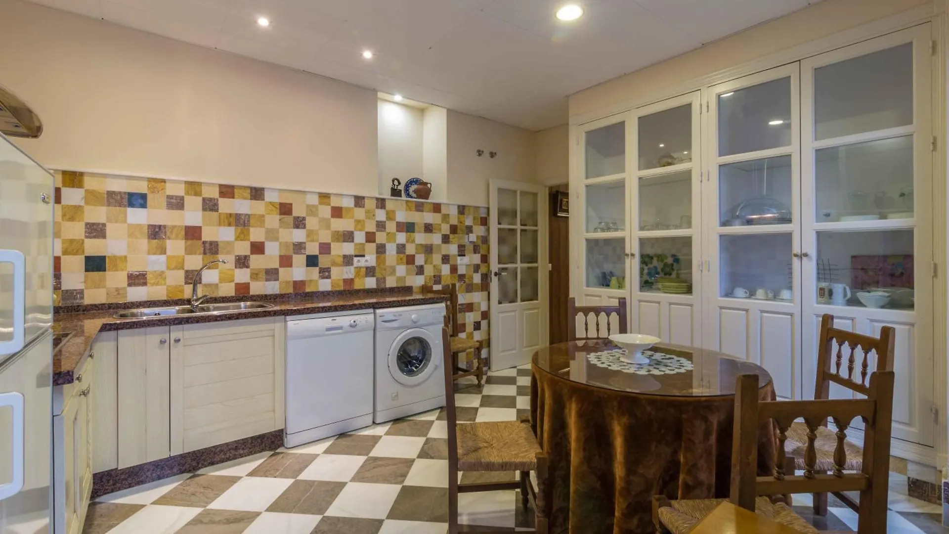 Apartamentos Salmerones Alhama de Granada