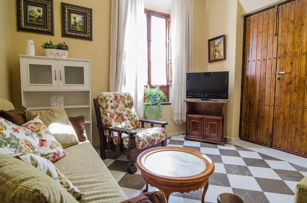 Apartamentos Salmerones Alhama de Granada 0*,