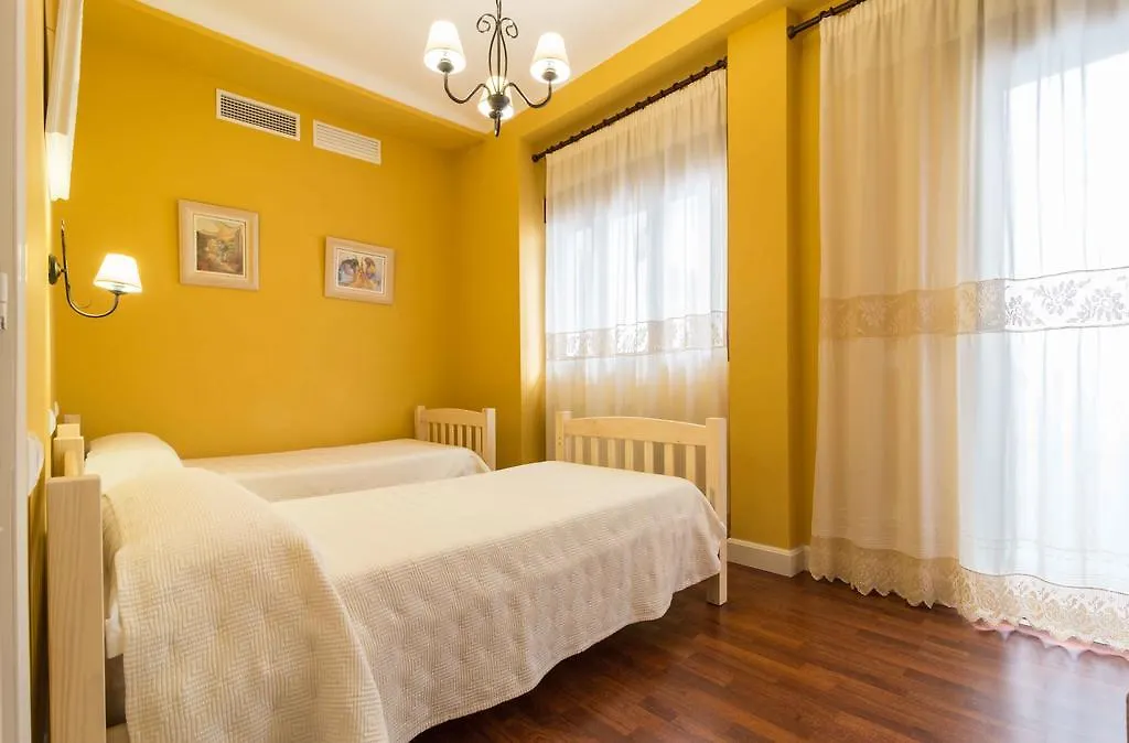 Apartamentos Salmerones Alhama de Granada 0*,  España