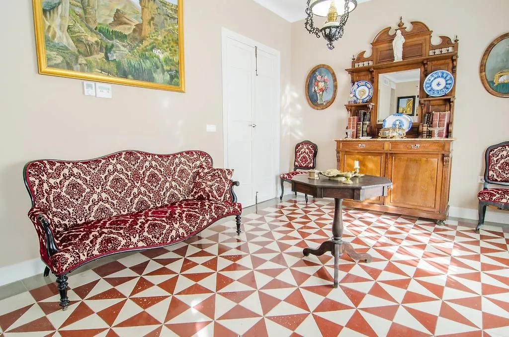 Apartamentos Salmerones Alhama de Granada España