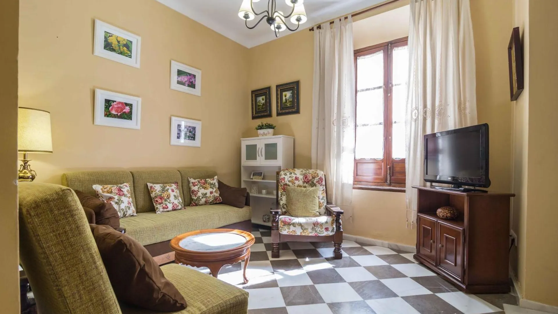 Apartamentos Salmerones Alhama de Granada España